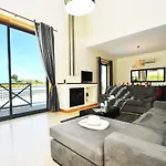 Paraty By Algarve Vacation Villa *